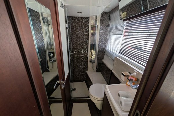 68ft Galeon Yacht For Sale
