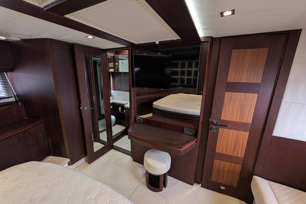 68ft Galeon Yacht For Sale