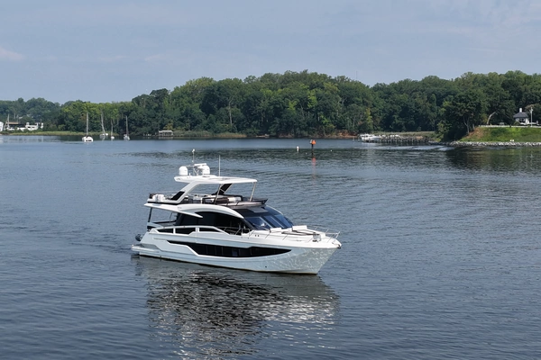 2018 Galeon 68