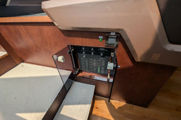 2018 Galeon 68