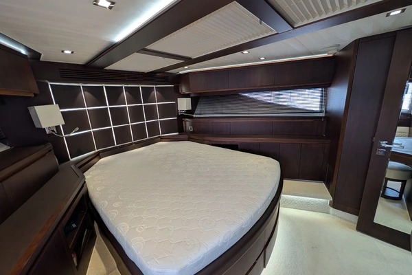 2018 Galeon 68