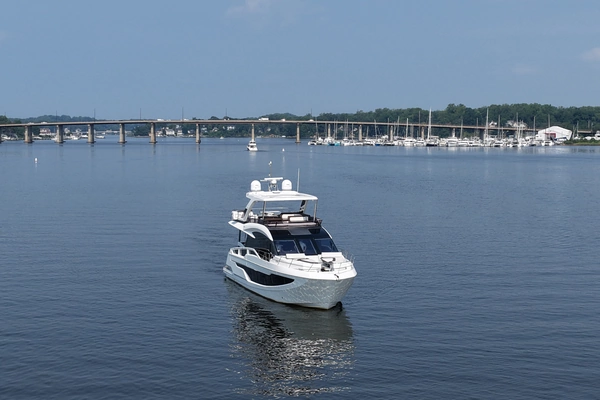 2018 Galeon 68