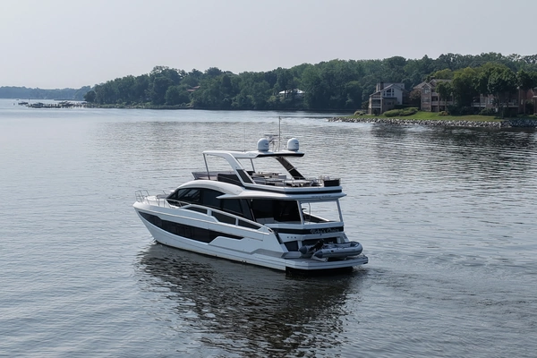 2018 Galeon 68