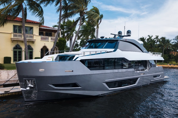 Ocean Alexander - 27R