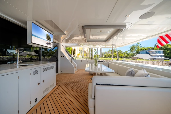 Ocean Alexander 27R Yacht For Sale