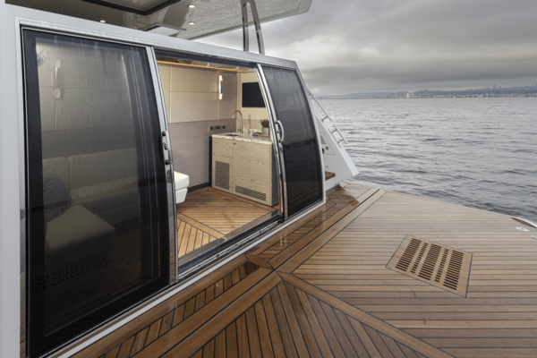 88ft Ocean Alexander Yacht For Sale
