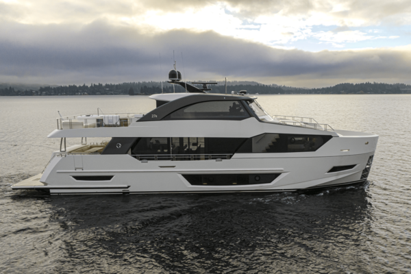 88ft Ocean Alexander Yacht For Sale