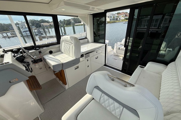 American Rebel 36ft Regal Yacht For Sale