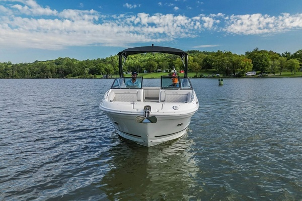 27ft Sea Ray Yacht For Sale