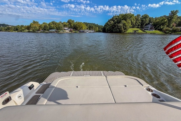 27ft Sea Ray Yacht For Sale