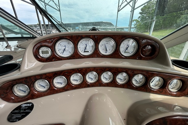 River Song 30ft Four Winns Yacht For Sale