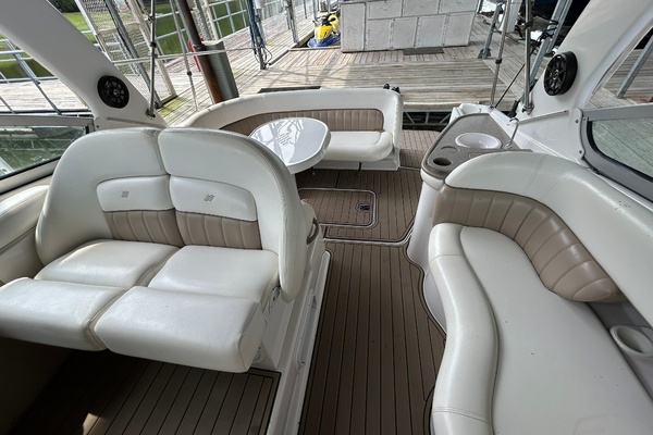 River Song 30ft Four Winns Yacht For Sale