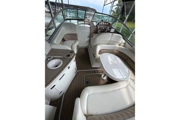 River Song 30ft Four Winns Yacht For Sale