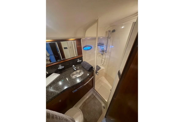 2005 Sea Ray 50