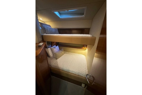 2005 Sea Ray 50