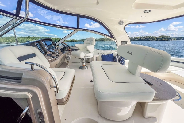 2005 Sea Ray 50