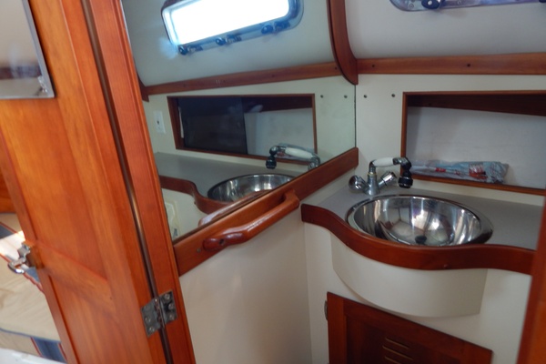 28ft Legacy Yachts Yacht For Sale