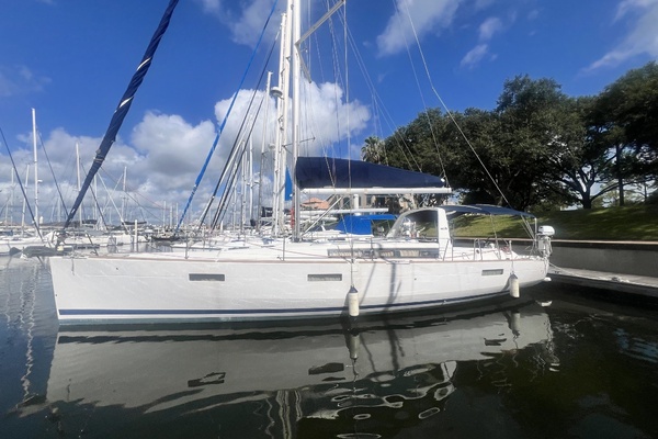 2016 Beneteau Oceanis 45