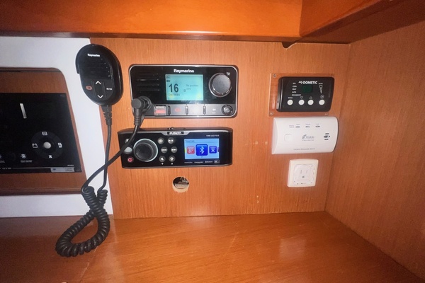 45ft Beneteau Yacht For Sale