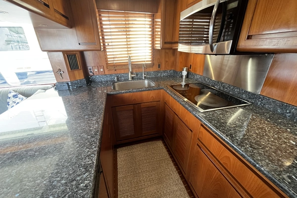 2002 Grand Alaskan 53