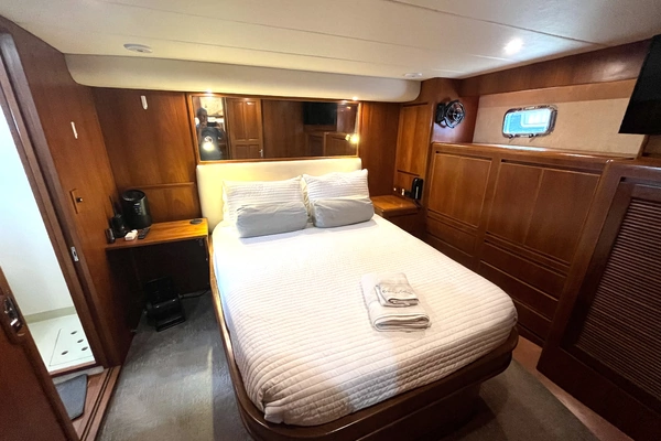 2002 Grand Alaskan 53