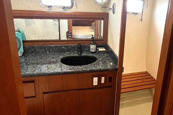 2002 Grand Alaskan 53