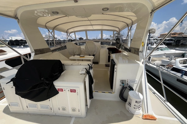 2002 Grand Alaskan 53