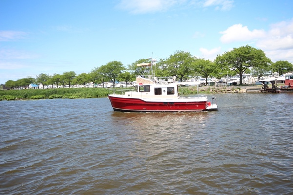 2026 Ranger Tugs R-31 Command Bridge Luxury Edition, Image 1 