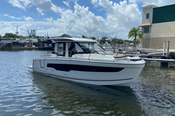 30-ft-Jeanneau-2026-NC 895 Series 2-IRIHK375I526 Tarpon Springs Florida United States  yacht for sale
