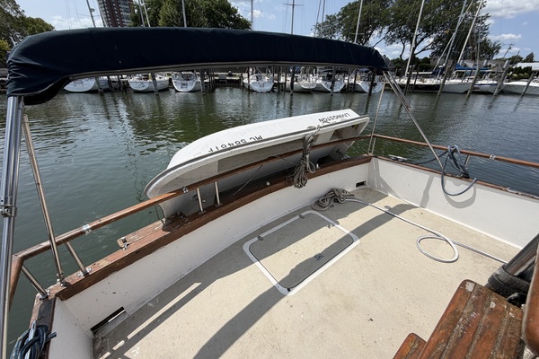 TBI SURVIVOR 34ft Californian Yacht For Sale