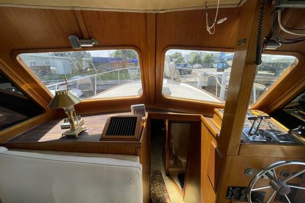 TBI SURVIVOR 34ft Californian Yacht For Sale