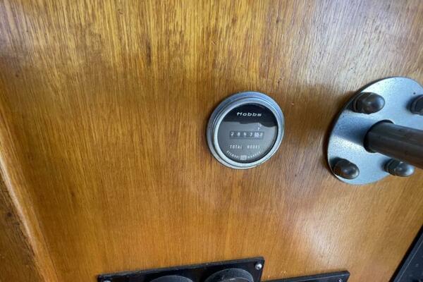 TBI SURVIVOR 34ft Californian Yacht For Sale