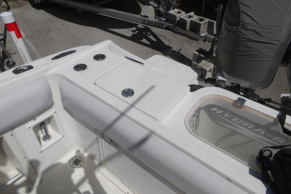25ft Hydra Sports Yacht For Sale