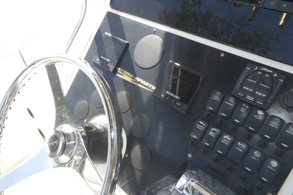 25ft Hydra Sports Yacht For Sale
