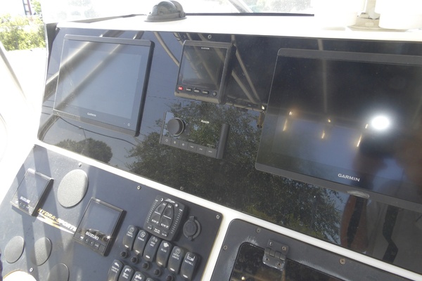 25ft Hydra Sports Yacht For Sale