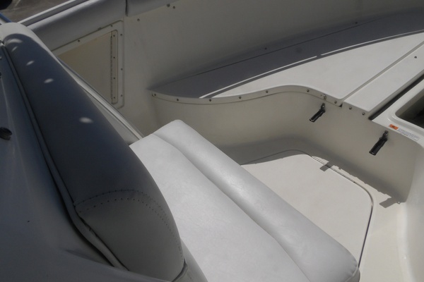 25ft Hydra Sports Yacht For Sale