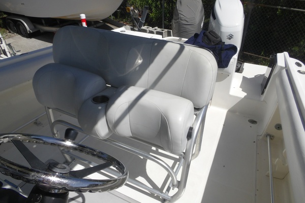 25ft Hydra Sports Yacht For Sale