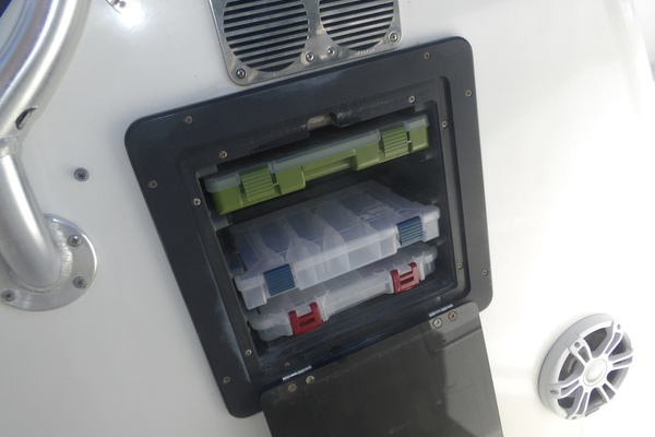 25ft Hydra Sports Yacht For Sale