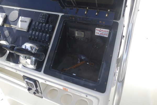 25ft Hydra Sports Yacht For Sale