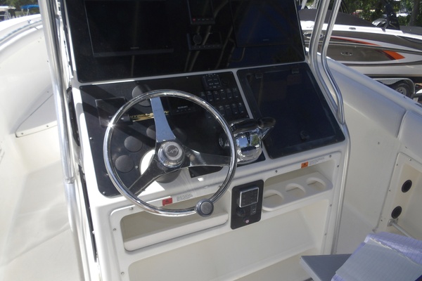 25ft Hydra Sports Yacht For Sale