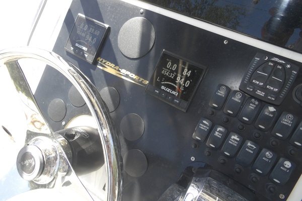 25ft Hydra Sports Yacht For Sale
