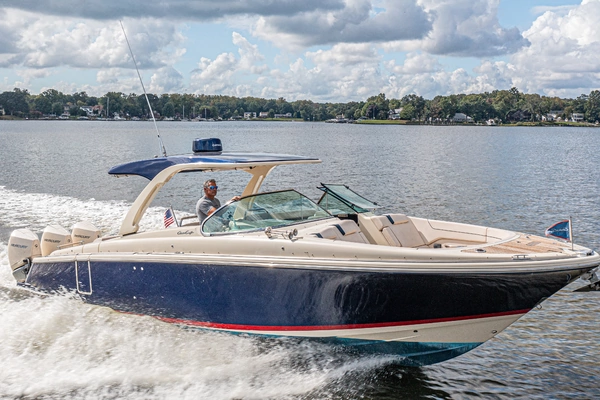 2022 Chris-Craft 35