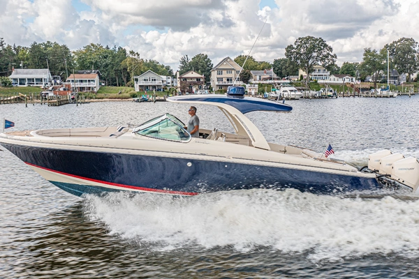 2022 Chris-Craft 35