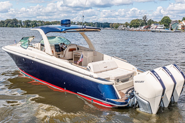 35ft Chris Craft Yacht For Sale