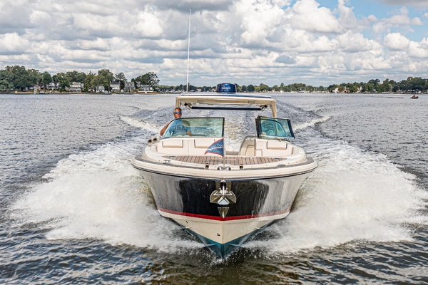 2022 Chris-Craft 35