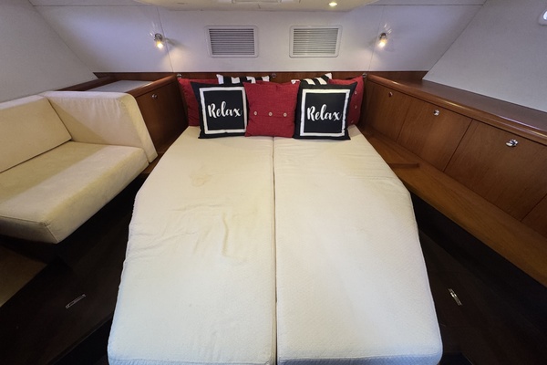 47ft Wauquiez Yacht For Sale