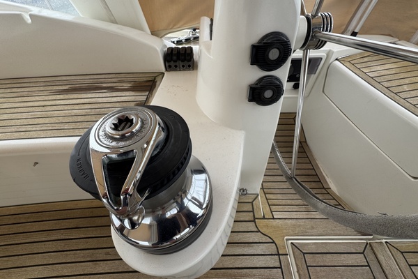 47ft Wauquiez Yacht For Sale
