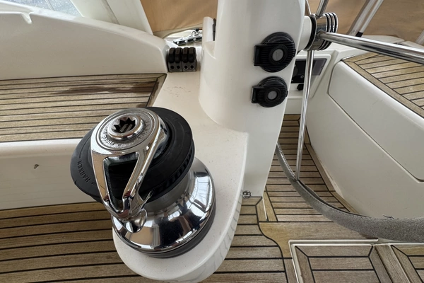 Wauquiez 47 Pilot Saloon Yacht For Sale