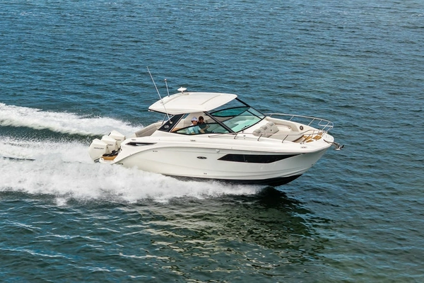 2022 Sea Ray 32