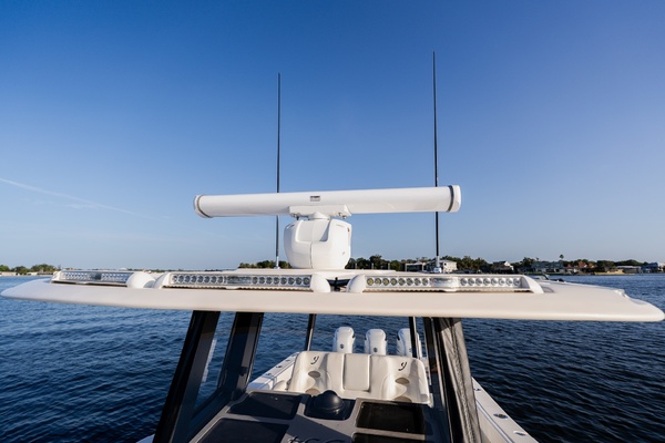 34ft Young Yacht For Sale